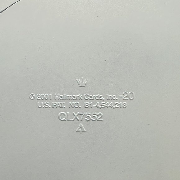 Hallmark Keepsake Ornament Candlelight Services Magic Collectors Series Light Up - Picture 6 of 9